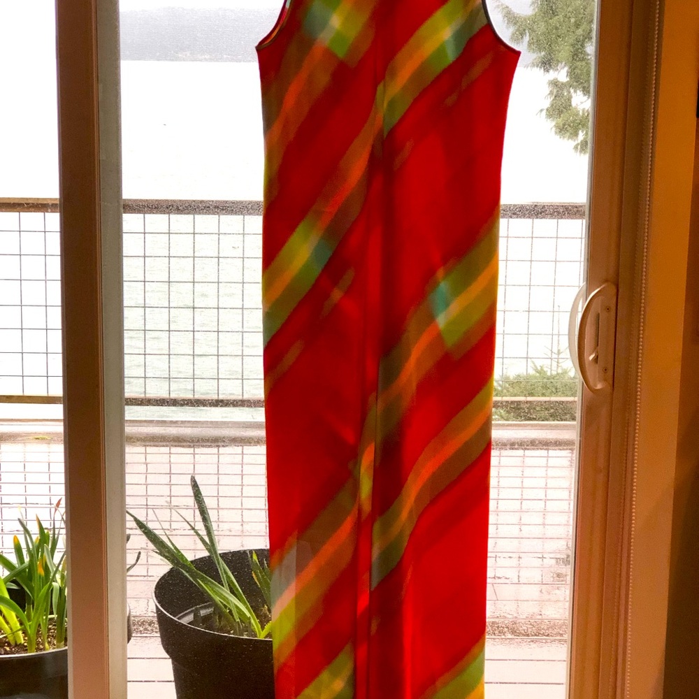 NEW NIGHT GOWN